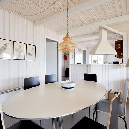 Amazing Home In Bjert With Wifi Binderup Strand 外观 照片